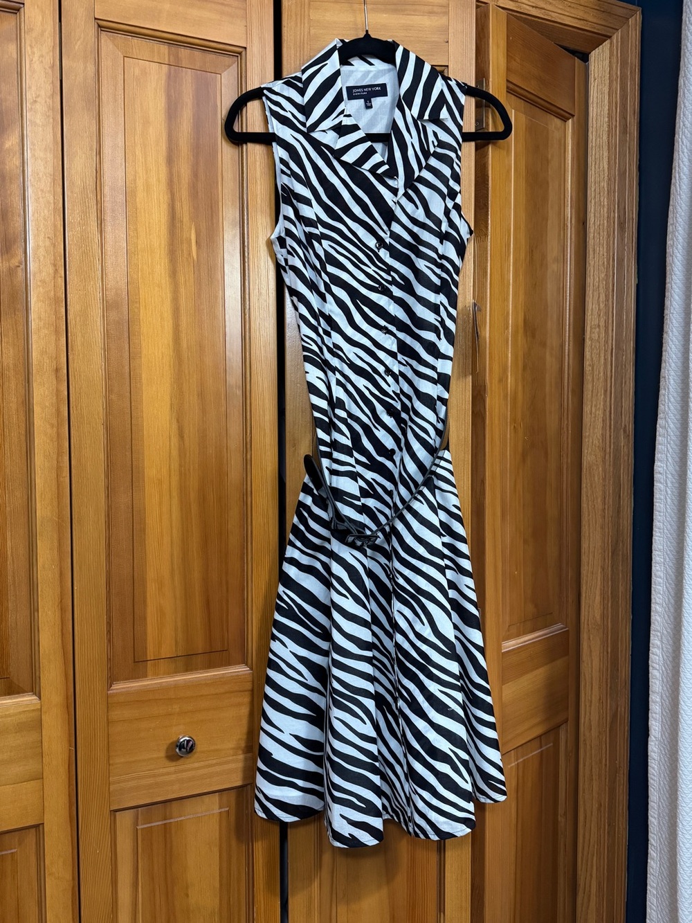 Jones New York Signature La Jolla Zebra Print Dress 6